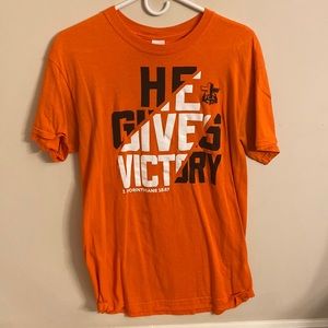 Medium Orange Fellowship of Christian Athletes T-Shirt